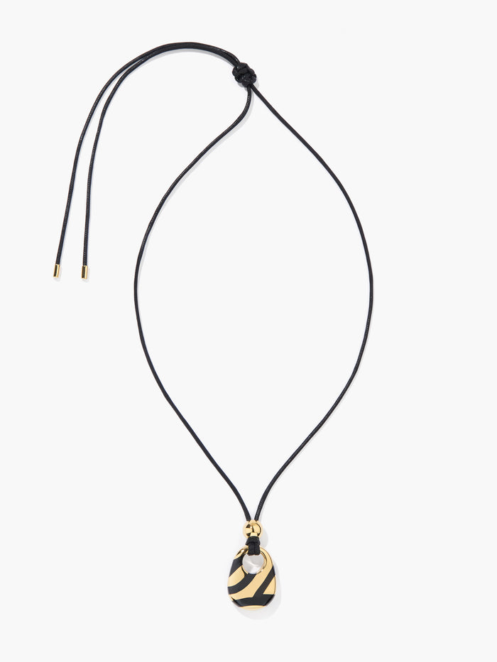 Thanda necklace